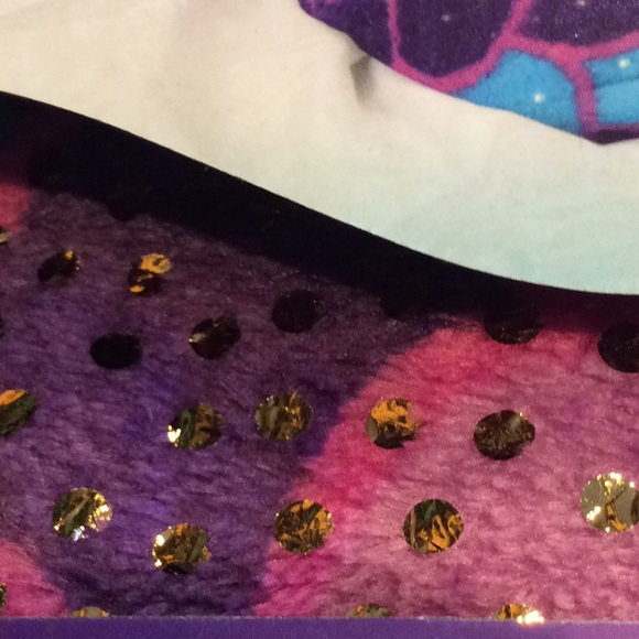 Snuggie Tails Kids Cuddly Blanket - Picture 4 of 6